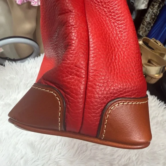 Dooney & Bourke Red Leather Shoulder Bag with Tan Trim - Picture 5 of 12